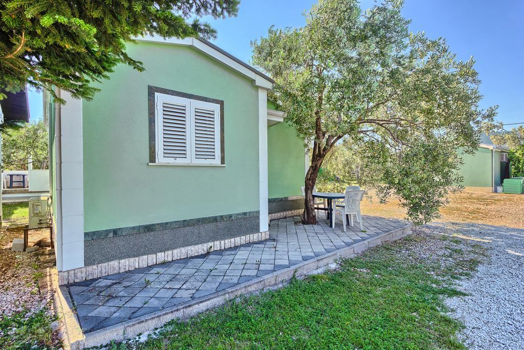 Apartments & Bungalows Ivanovic Kastela Ngoại thất bức ảnh