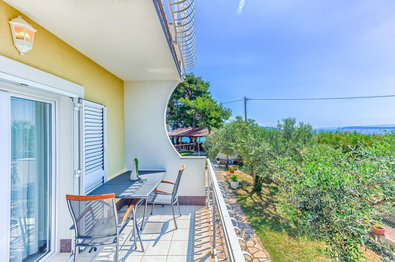 Apartments & Bungalows Ivanovic Kastela Ngoại thất bức ảnh